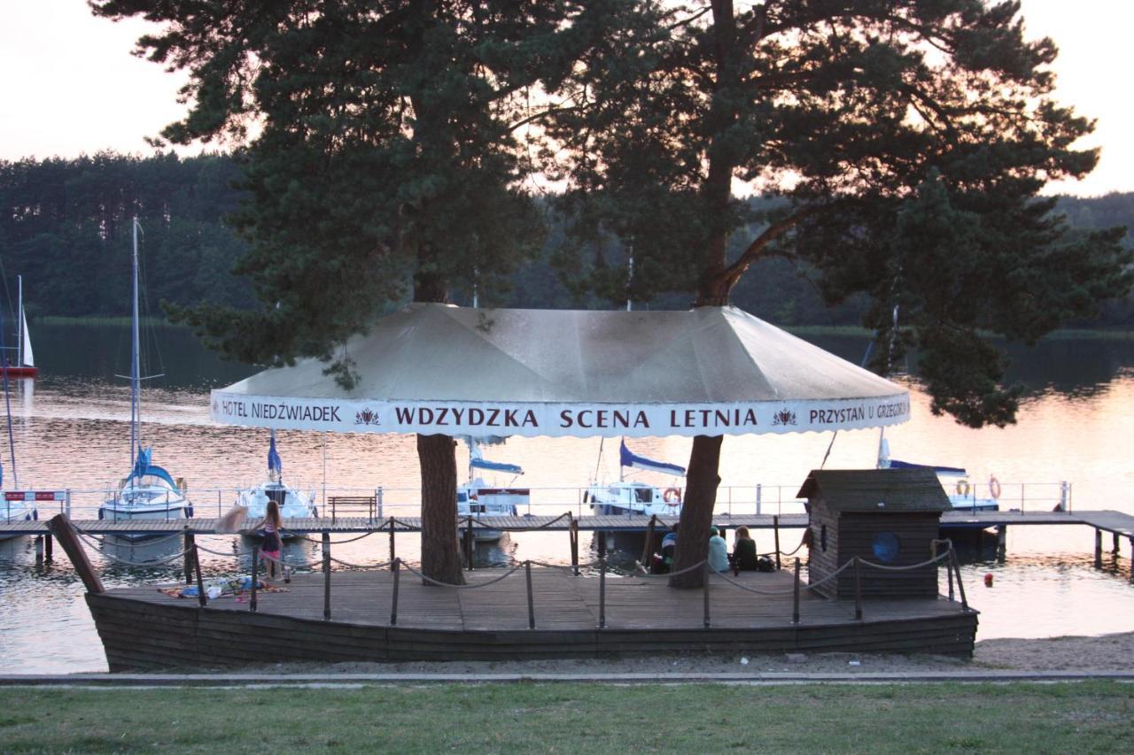 Hotel Niedzwiadek Wdzydze Kiszewskie Εξωτερικό φωτογραφία