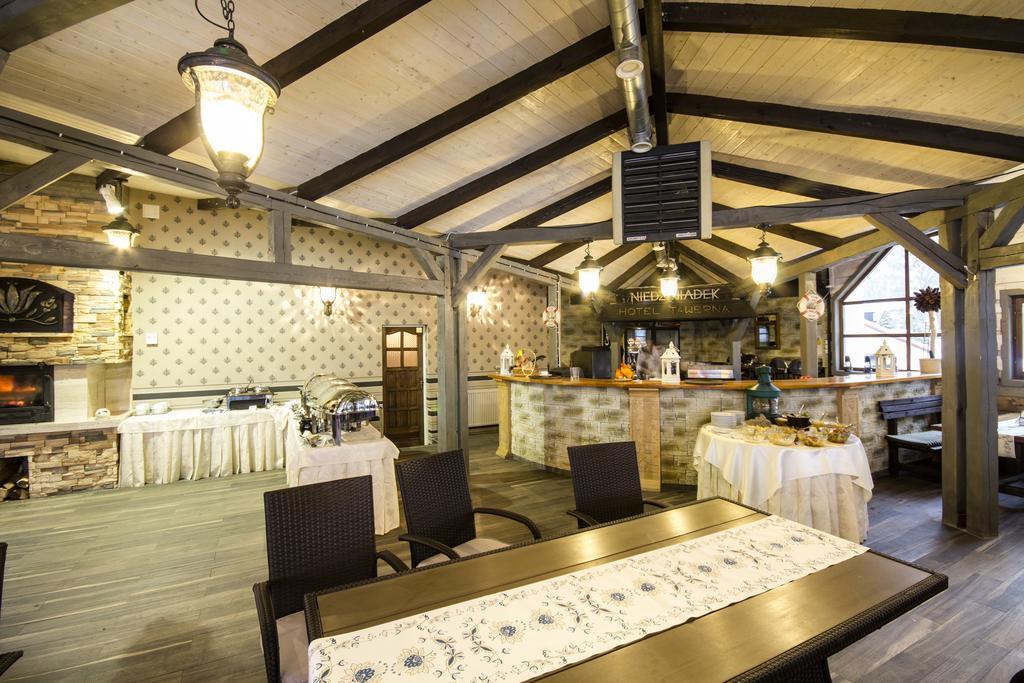 Hotel Niedzwiadek Wdzydze Kiszewskie Εξωτερικό φωτογραφία